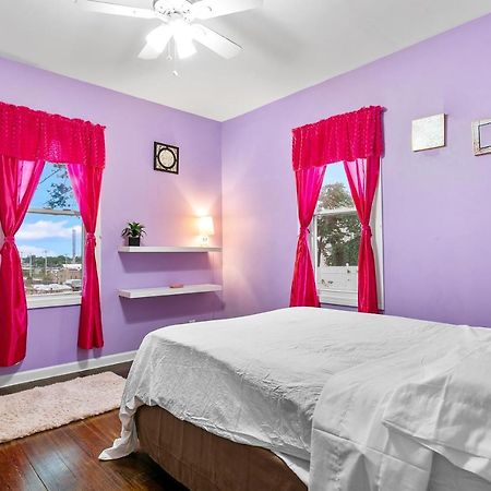 The Pink Room Near Yale Hospital/Bridegport Bridgeport Dış mekan fotoğraf